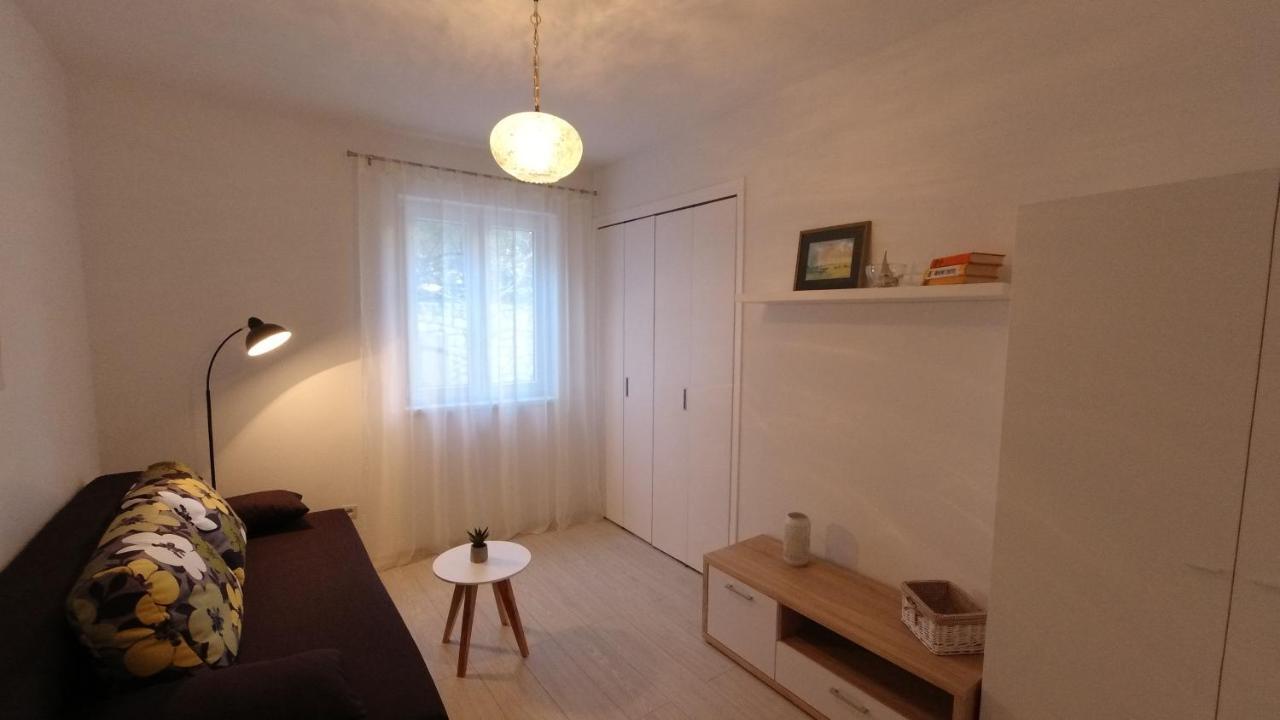 Apartments Andreja Pag Town Eksteriør billede